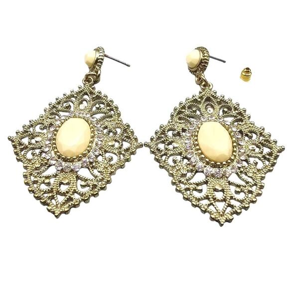 Pierced Earrings Filigree Beige Bead Accent Dangle Light Gold Tone Vintage Style - Picture 3 of 5